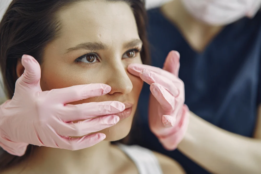 What Patients Often Don’t Expect From Blepharoplasty Recovery